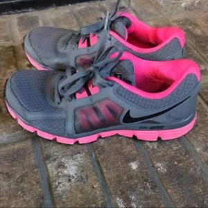 Nike Dual Fusion Gray and Pink Running Shoes